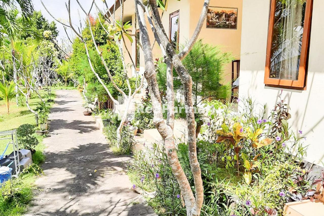 Bhujangga'S Village Near Pantai Uluwatu Redpartner Екстериор снимка