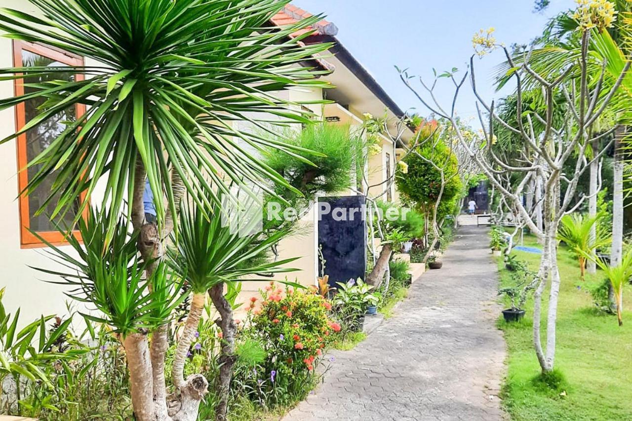 Bhujangga'S Village Near Pantai Uluwatu Redpartner Екстериор снимка