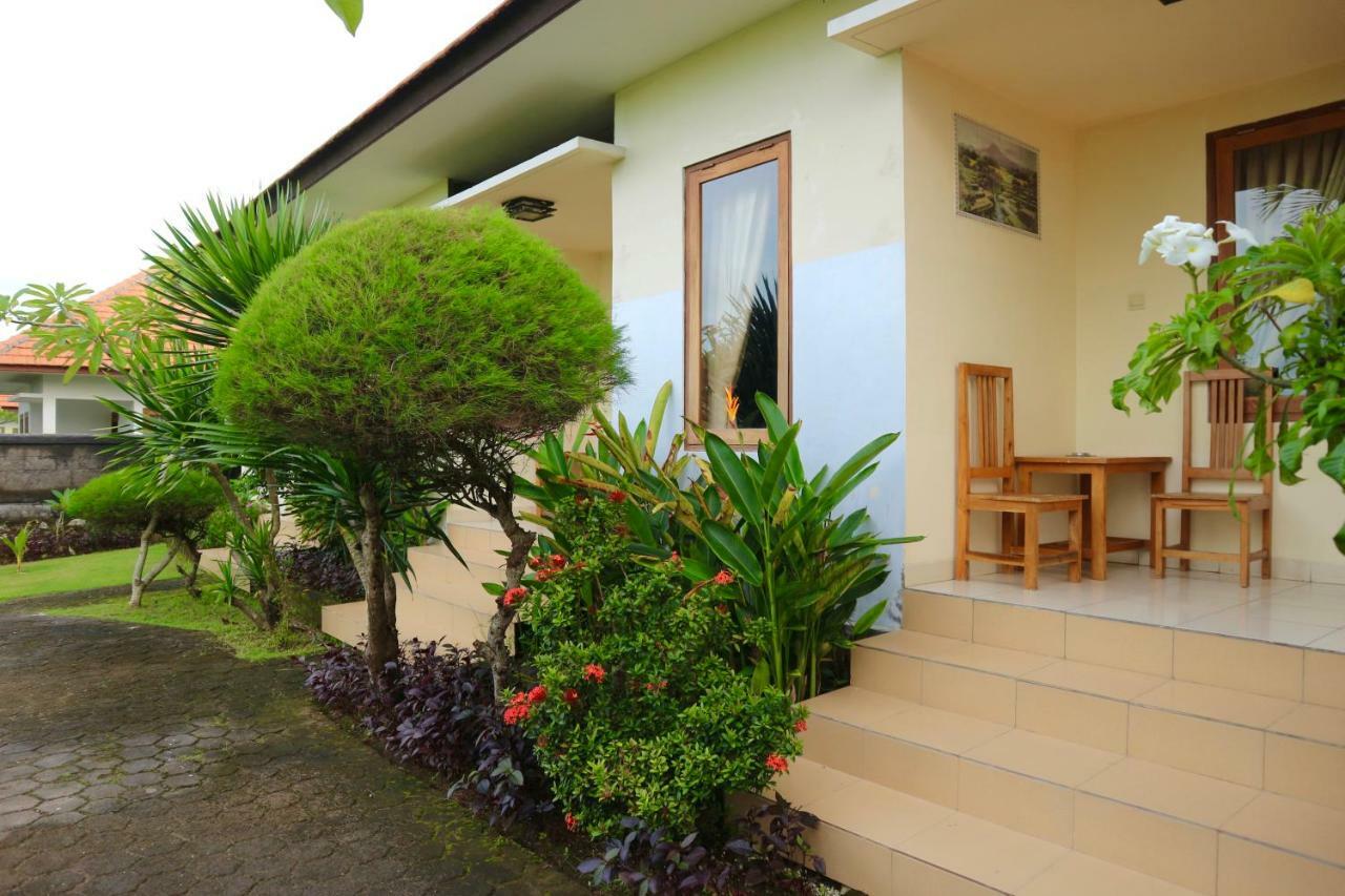 Bhujangga'S Village Near Pantai Uluwatu Redpartner Екстериор снимка