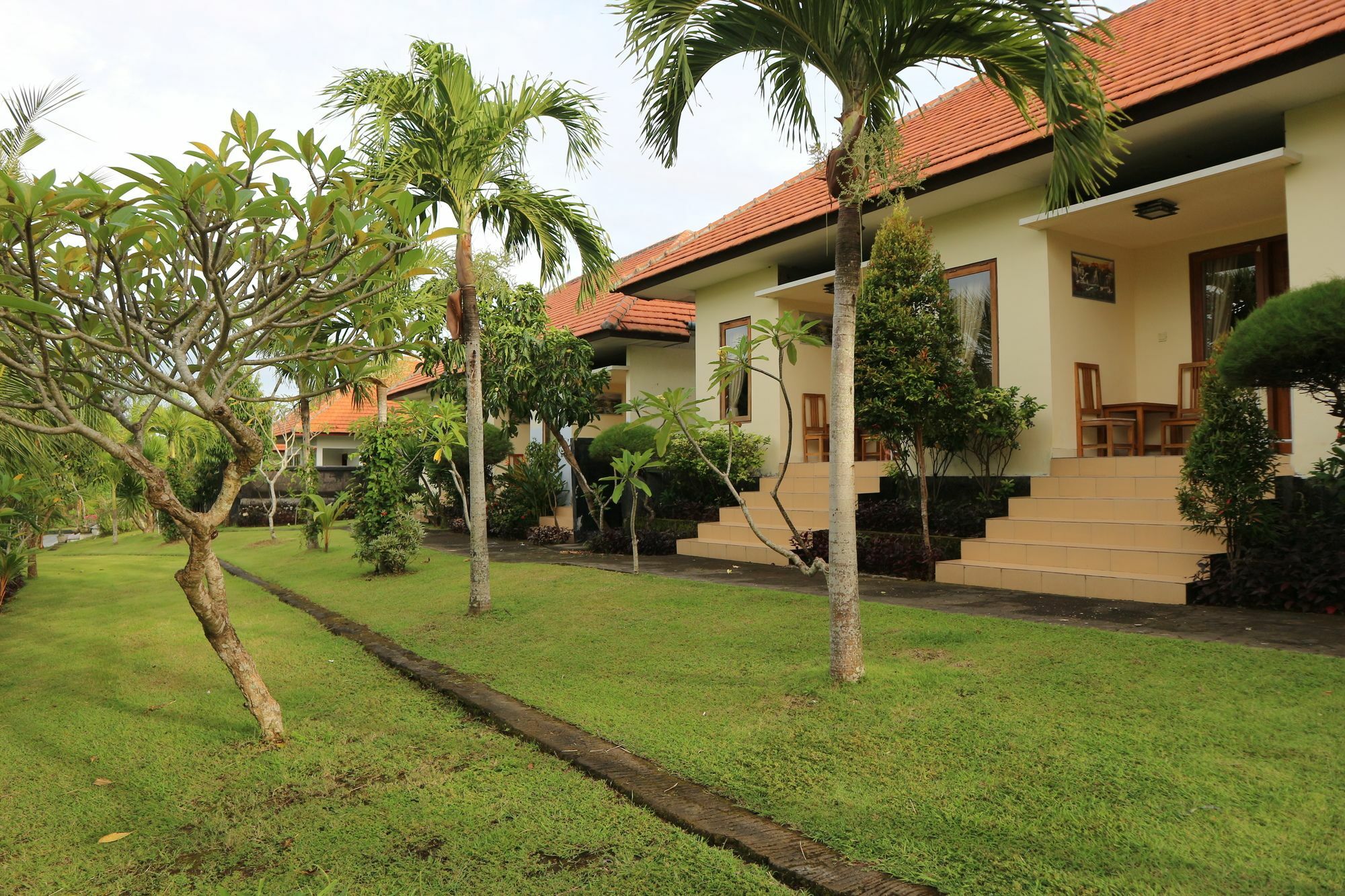 Bhujangga'S Village Near Pantai Uluwatu Redpartner Екстериор снимка
